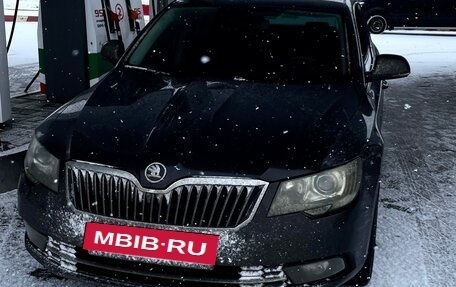 Skoda Superb III рестайлинг, 2014 год, 1 450 000 рублей, 3 фотография