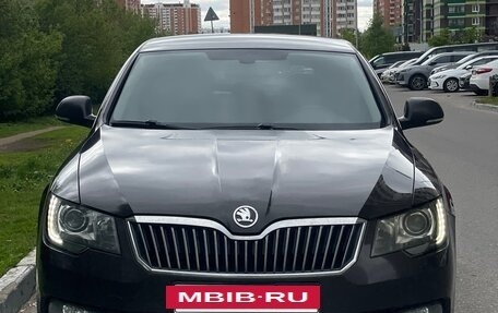 Skoda Superb III рестайлинг, 2014 год, 1 450 000 рублей, 2 фотография