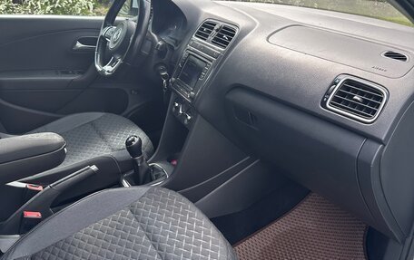 Volkswagen Polo VI (EU Market), 2018 год, 980 000 рублей, 18 фотография