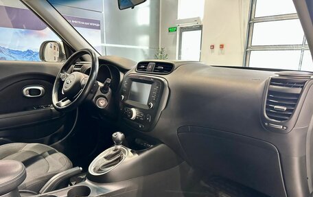 KIA Soul II рестайлинг, 2018 год, 1 600 000 рублей, 13 фотография