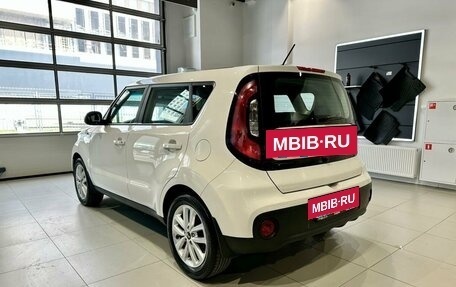 KIA Soul II рестайлинг, 2018 год, 1 600 000 рублей, 7 фотография