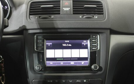 Skoda Yeti I рестайлинг, 2015 год, 1 380 000 рублей, 11 фотография