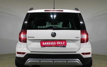 Skoda Yeti I рестайлинг, 2015 год, 1 380 000 рублей, 6 фотография