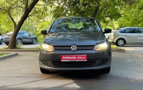 Volkswagen Polo VI (EU Market), 2011 год, 750 000 рублей, 1 фотография