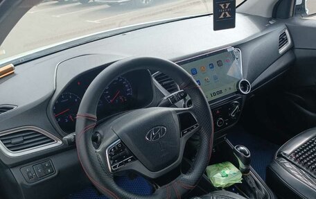 Hyundai Solaris II рестайлинг, 2020 год, 1 150 000 рублей, 6 фотография