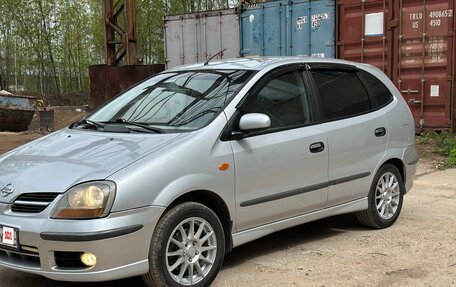 Nissan Tino, 2002 год, 500 000 рублей, 3 фотография