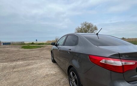 KIA Rio III рестайлинг, 2013 год, 920 000 рублей, 5 фотография