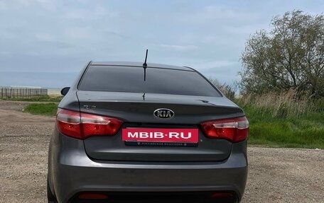 KIA Rio III рестайлинг, 2013 год, 920 000 рублей, 4 фотография