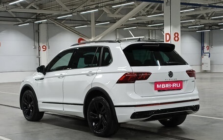 Volkswagen Tiguan II, 2021 год, 4 419 950 рублей, 11 фотография