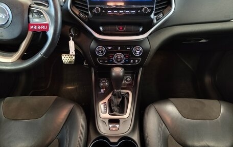 Jeep Cherokee, 2014 год, 1 720 000 рублей, 15 фотография