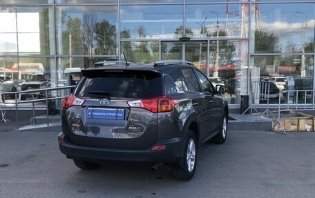 Toyota RAV4, 2014 год, 1 900 000 рублей, 7 фотография