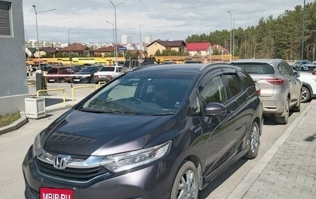 Honda Shuttle II, 2016 год, 1 398 000 рублей, 12 фотография
