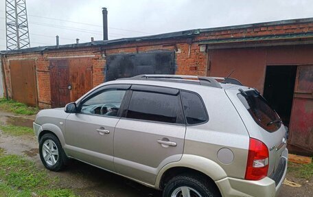 Hyundai Tucson III, 2004 год, 800 000 рублей, 5 фотография