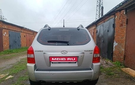 Hyundai Tucson III, 2004 год, 800 000 рублей, 7 фотография