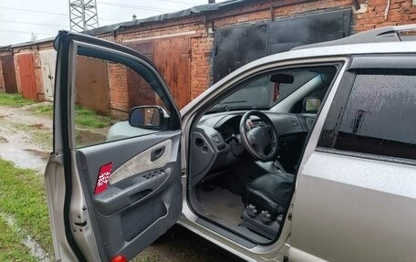 Hyundai Tucson III, 2004 год, 800 000 рублей, 13 фотография