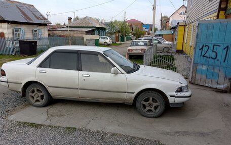 Toyota Carina, 1989 год, 130 000 рублей, 9 фотография