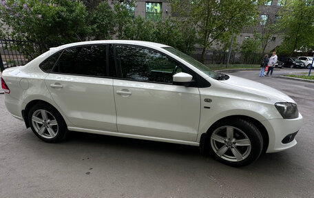 Volkswagen Polo VI (EU Market), 2012 год, 850 000 рублей, 4 фотография