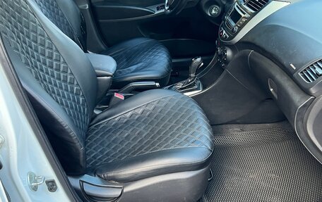 Hyundai Solaris II рестайлинг, 2015 год, 565 000 рублей, 9 фотография