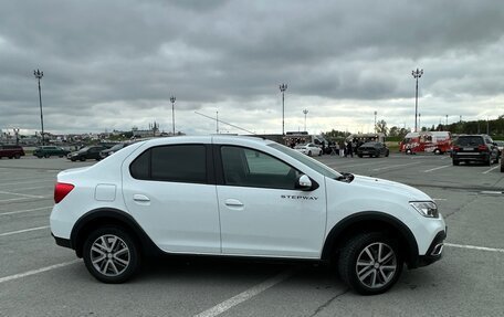 Renault Logan II, 2022 год, 1 649 000 рублей, 2 фотография