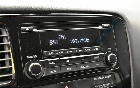 Mitsubishi Outlander III рестайлинг 3, 2017 год, 1 890 000 рублей, 17 фотография
