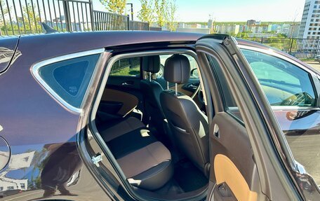 Opel Astra J, 2014 год, 1 080 000 рублей, 10 фотография