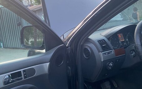 Volkswagen Touareg III, 2004 год, 1 180 000 рублей, 18 фотография