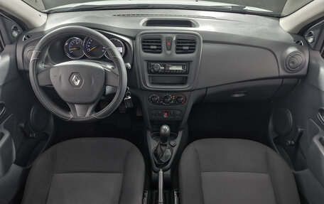 Renault Logan II, 2017 год, 625 000 рублей, 13 фотография