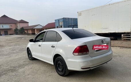 Volkswagen Polo VI (EU Market), 2011 год, 465 000 рублей, 4 фотография