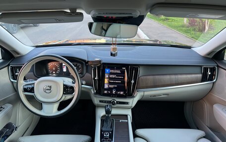 Volvo S90 II рестайлинг, 2020 год, 3 450 000 рублей, 9 фотография