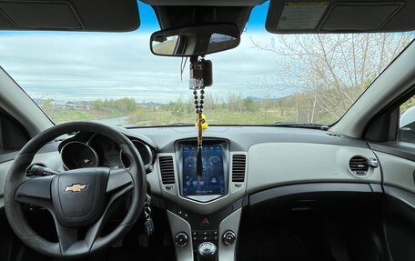 Chevrolet Cruze II, 2011 год, 950 000 рублей, 5 фотография