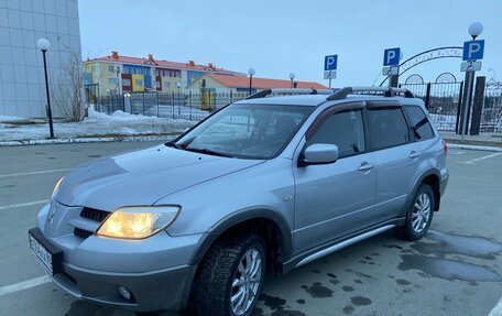 Mitsubishi Outlander III рестайлинг 3, 2006 год, 850 000 рублей, 6 фотография