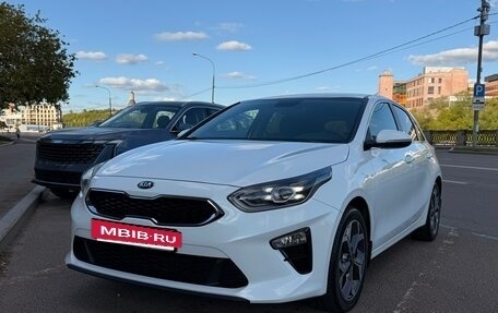 KIA cee'd III, 2020 год, 2 370 000 рублей, 2 фотография