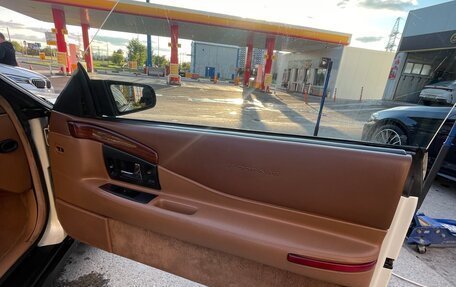 Cadillac Eldorado IX, 1992 год, 1 450 000 рублей, 16 фотография