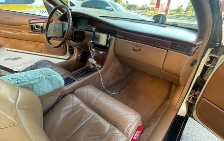 Cadillac Eldorado IX, 1992 год, 1 450 000 рублей, 17 фотография