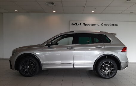 Volkswagen Tiguan II, 2019 год, 3 080 000 рублей, 3 фотография