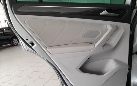 Volkswagen Tiguan II, 2019 год, 3 080 000 рублей, 24 фотография