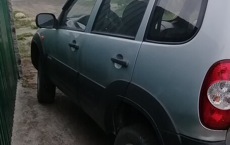 Chevrolet Niva I рестайлинг, 2009 год, 385 000 рублей, 4 фотография
