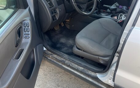 Ford Escape II, 2004 год, 630 000 рублей, 8 фотография