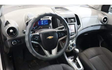 Chevrolet Aveo III, 2014 год, 550 000 рублей, 6 фотография