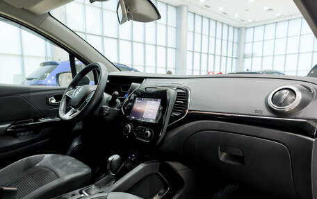 Renault Kaptur I рестайлинг, 2021 год, 1 690 000 рублей, 15 фотография