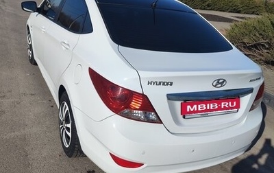 Hyundai Solaris II рестайлинг, 2014 год, 900 000 рублей, 1 фотография