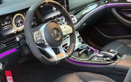 Mercedes-Benz E-Класс AMG, 2018 год, 8 100 000 рублей, 5 фотография