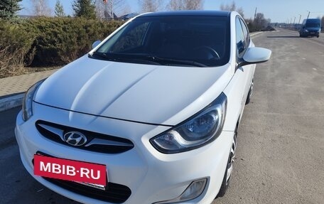 Hyundai Solaris II рестайлинг, 2014 год, 900 000 рублей, 6 фотография