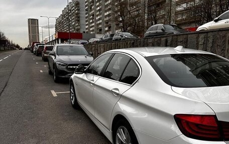 BMW 5 серия, 2011 год, 1 990 000 рублей, 11 фотография