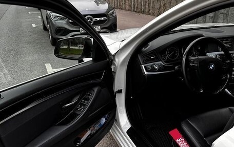 BMW 5 серия, 2011 год, 1 990 000 рублей, 12 фотография