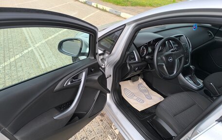 Opel Astra J, 2013 год, 780 000 рублей, 11 фотография