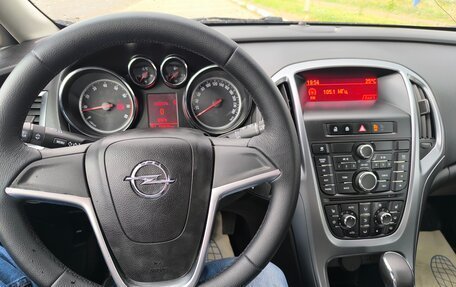 Opel Astra J, 2013 год, 780 000 рублей, 13 фотография