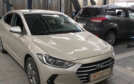 Hyundai Elantra VI рестайлинг, 2017 год, 1 370 000 рублей, 2 фотография
