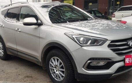 Hyundai Santa Fe III рестайлинг, 2018 год, 3 400 000 рублей, 2 фотография