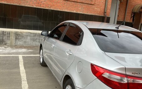 KIA Rio III рестайлинг, 2012 год, 650 000 рублей, 2 фотография